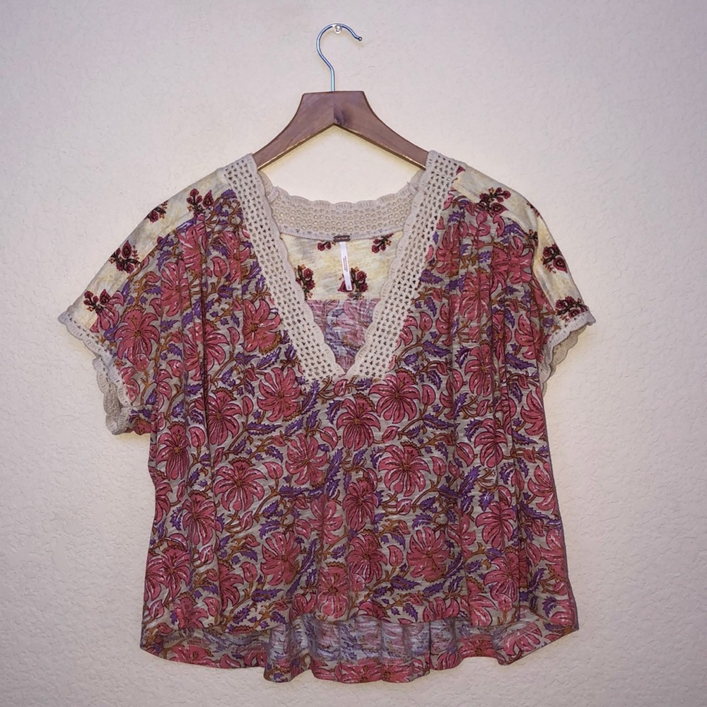 Free People T-shirt